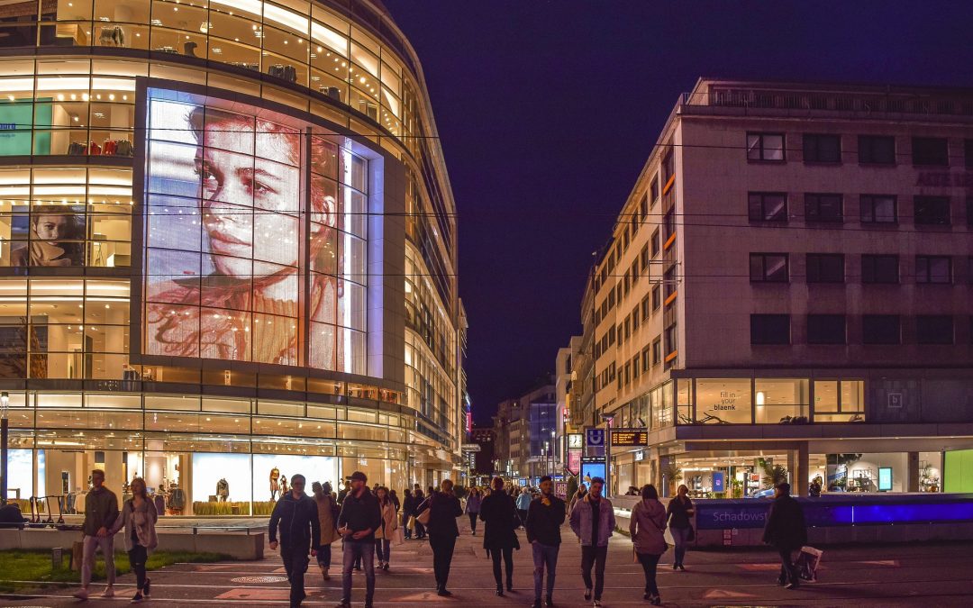 La publicidad vuelve a las calles. Del OOH al DOOH